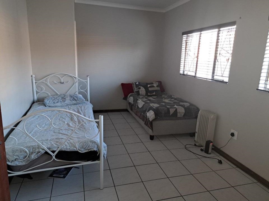 4 Bedroom Property for Sale in Flora Park Northern Cape